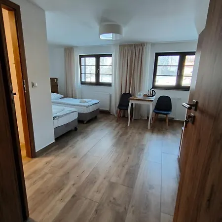 Karkonoska Шклярська Поремба